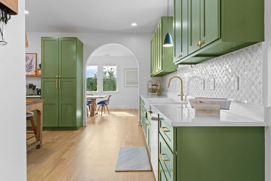 Furnished interior view inside a new home in , Charleston (Image 3).
