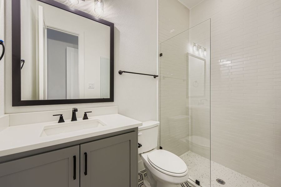 Plan 1643 bathroom representative photo