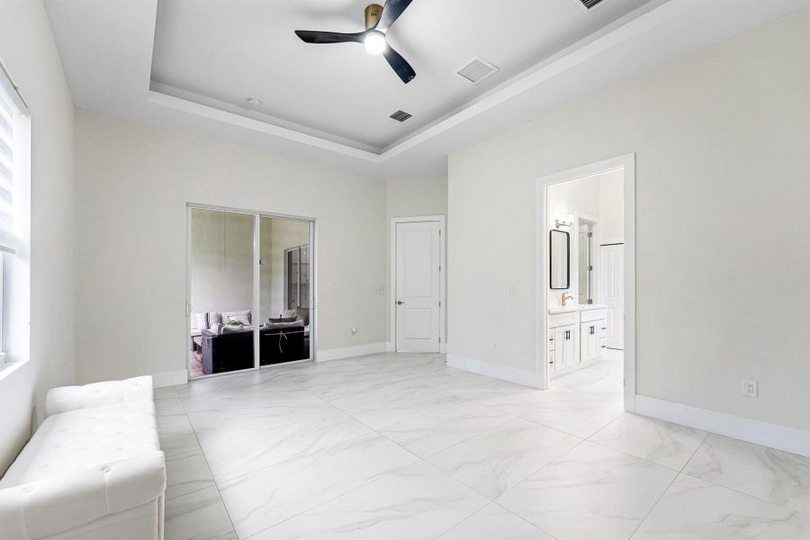 Spacious, unfurnished interior of a new home in , Loxahatchee (Image 16). Spacious, unfurnished interior of a new home in , Loxahatchee (Image 16).