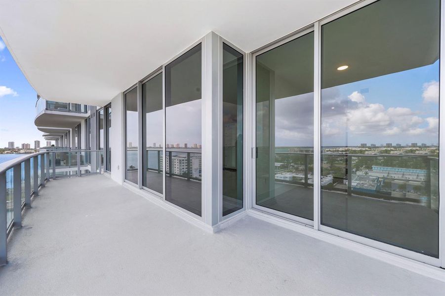 220 Lake Shore Drive - 26.jpg-FULL 220 Lake Shore Drive - 26.jpg-FULL