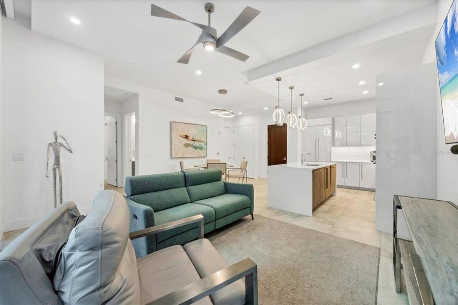 Furnished interior view inside a new home in , Sarasota (Image 27).