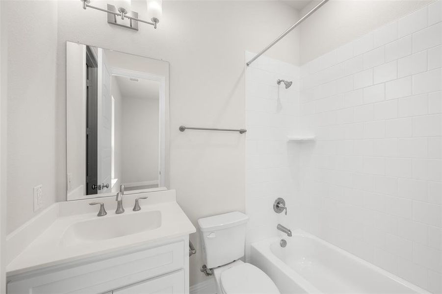 2300 KNapp- Bathroom-2 2300 KNapp- Bathroom-2