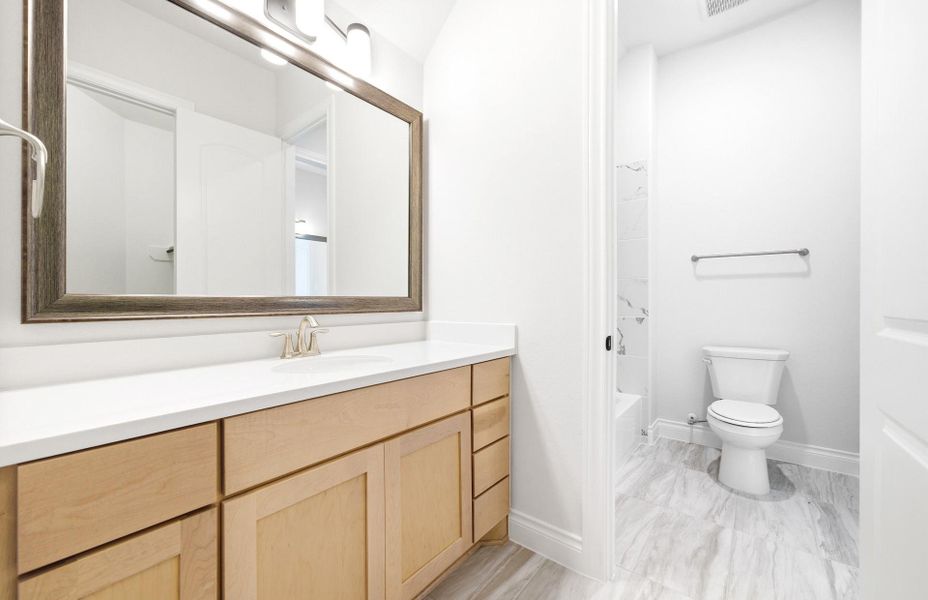 Furnished interior view inside a new home in Artavia 70′, Conroe (Image 18).