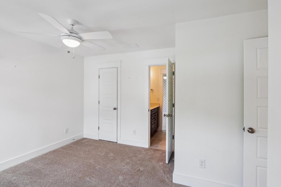 Spacious, unfurnished interior of a new home in Windsor Crossing, North Charleston (Image 19). Spacious, unfurnished interior of a new home in Windsor Crossing, North Charleston (Image 19).
