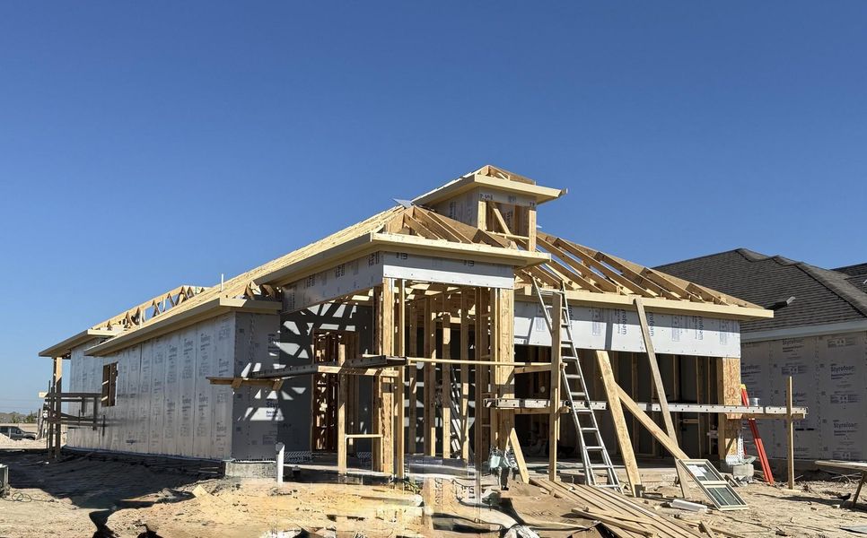 Let us show you how our advanced framing techniques have stood the test of time and allow more insulation for a quieter and more energy efficient home. Let us show you how our advanced framing techniques have stood the test of time and allow more insulation for a quieter and more energy efficient home.