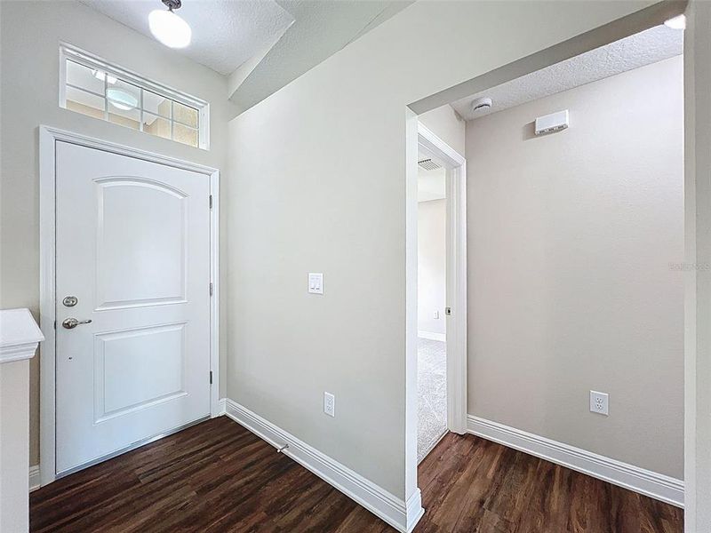 Spacious, unfurnished interior of a new home in , Dunnellon (Image 37).