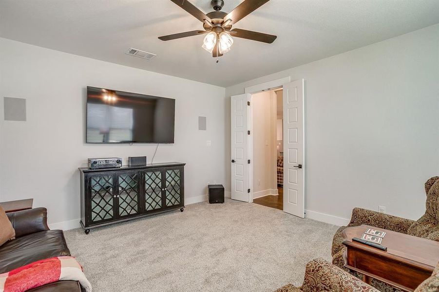 Furnished interior view inside a new home in , Waxahachie (Image 33).