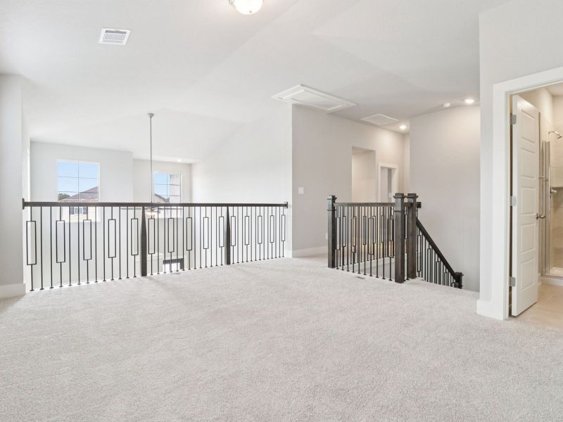 Spacious, unfurnished interior of a new home in Kallison Ranch, San Antonio (Image 22).