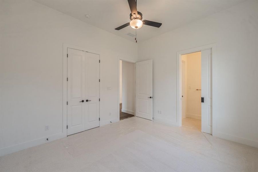 Spacious, unfurnished interior of a new home in , Haslet (Image 26). Spacious, unfurnished interior of a new home in , Haslet (Image 26).