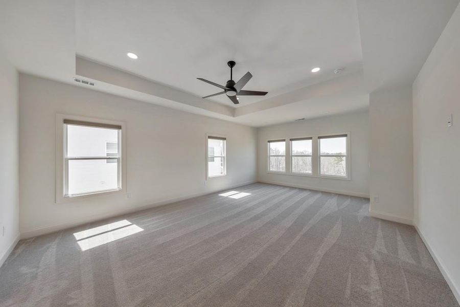 Spacious, unfurnished interior of a new home in , Woodstock (Image 28).