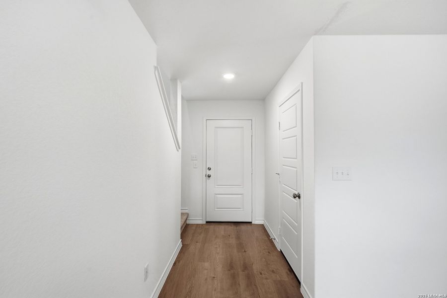 Spacious, unfurnished interior of a new home in Lily Springs, Seguin (Image 22). Spacious, unfurnished interior of a new home in Lily Springs, Seguin (Image 22).