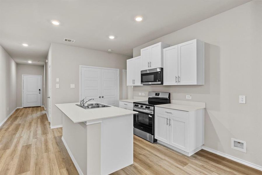 Furnished interior view inside a new home in Orchard Village, Fort Worth (Image 8).