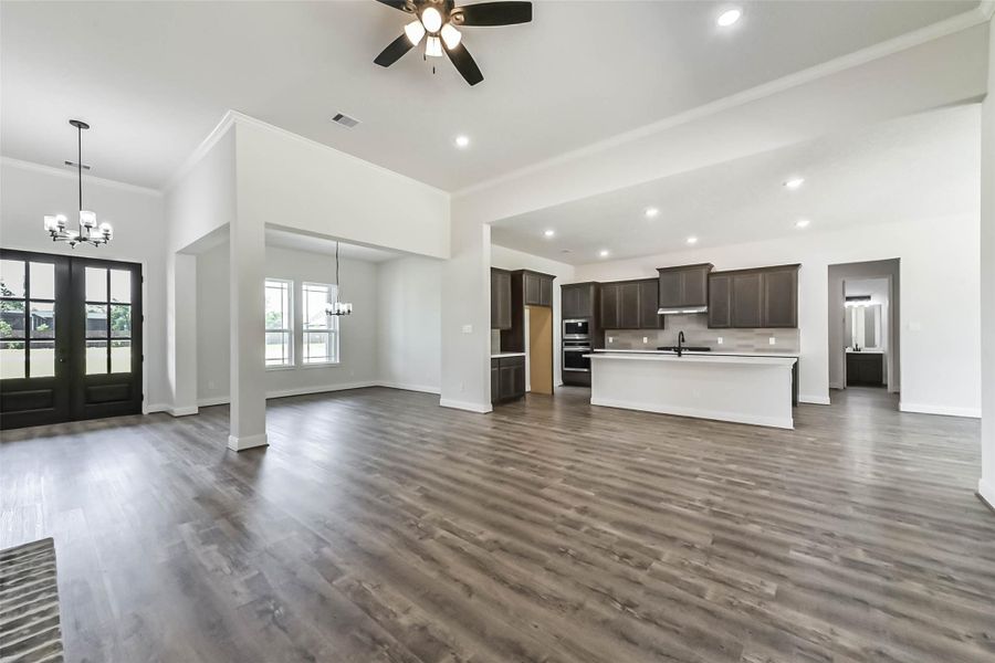 Spacious, unfurnished interior of a new home in , Baytown (Image 40).