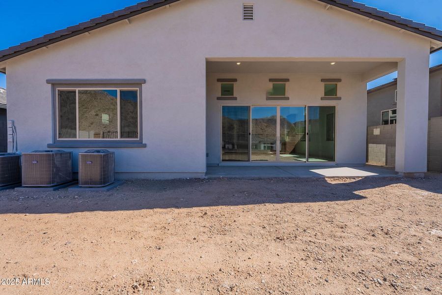 55-web-or-mls-Meadowbrook-55