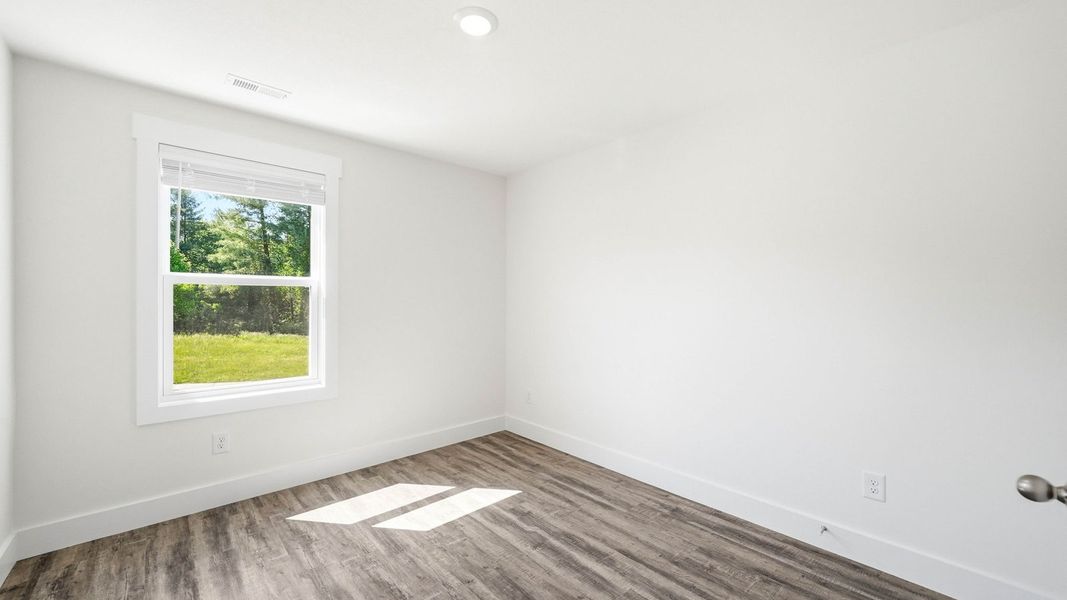 Spacious, unfurnished interior of a new home in The Arbor Townhomes, Kingsport (Image 22).
