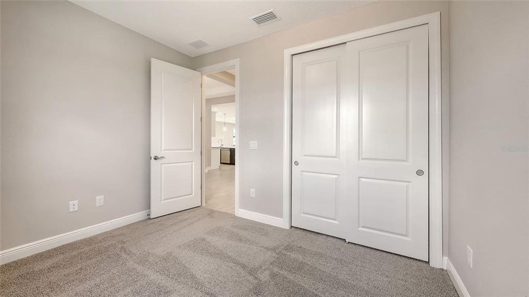 Spacious, unfurnished interior of a new home in Woodland Preserve, Parrish (Image 31).