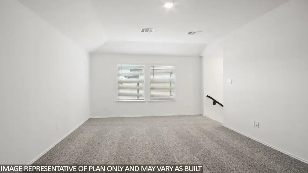 Representative unfurnished interior of a home built from the Renea by D.R. Horton in Indian Springs, Crosby (Image 16).