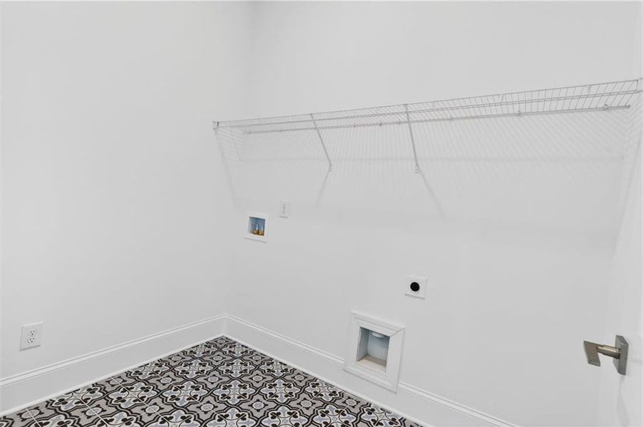 Spacious, unfurnished interior of a new home in The Reserve at Bells Ferry, Kennesaw (Image 18).