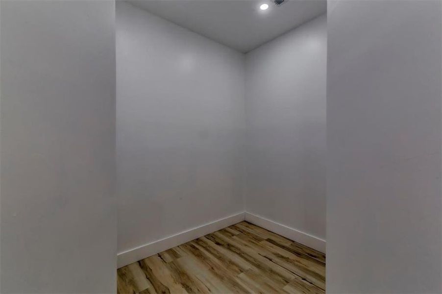 Spacious, unfurnished interior of a new home in , Atlanta (Image 23). Spacious, unfurnished interior of a new home in , Atlanta (Image 23).