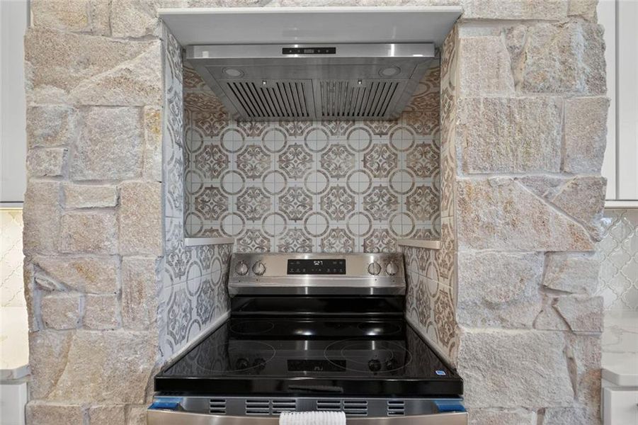 Close-up of interior finishes inside a home in , Lithia Springs (Image 23).