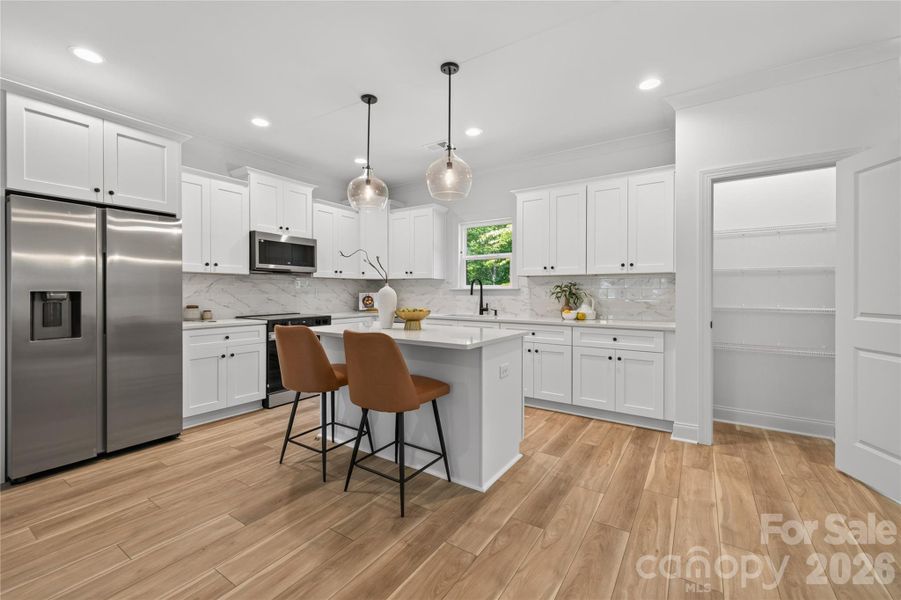 Furnished interior view inside a new home in , Harrisburg (Image 9).