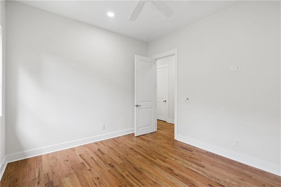 Spacious, unfurnished interior of a new home in , Atlanta (Image 30). Spacious, unfurnished interior of a new home in , Atlanta (Image 30).