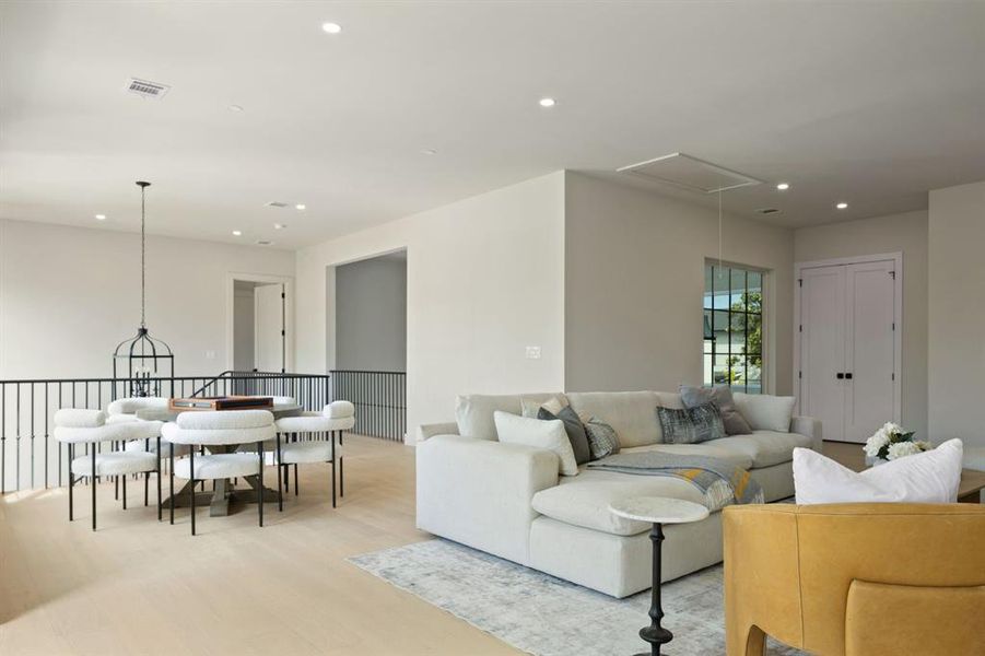 Furnished interior view inside a new home in , Dallas (Image 31).