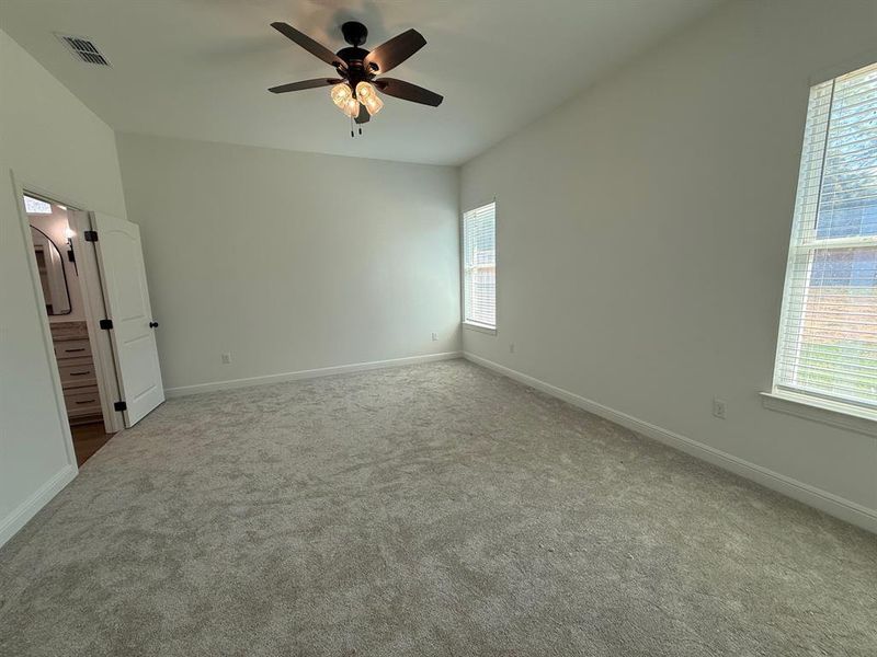 Spacious, unfurnished interior of a new home in , Pilot Point (Image 25).