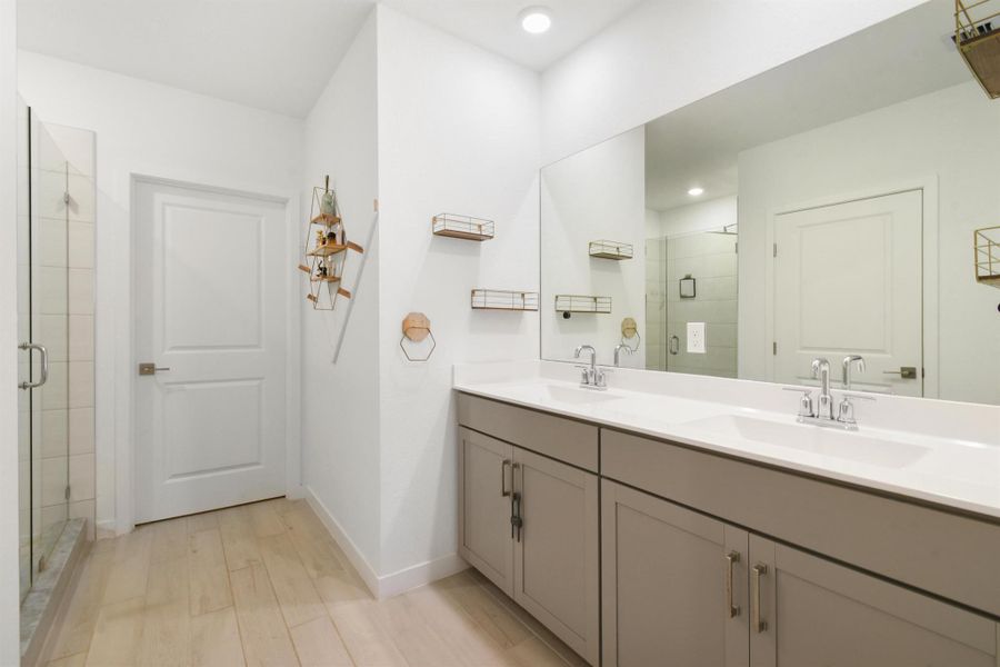 Furnished interior view inside a new home in Reserve at Jupiter, Jupiter (Image 41).