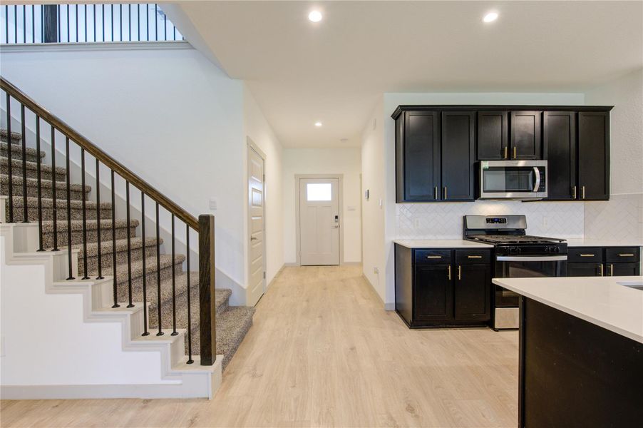 Furnished interior view inside a new home in , Katy (Image 14).