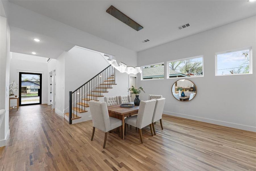 Furnished interior view inside a new home in , Dallas (Image 36).