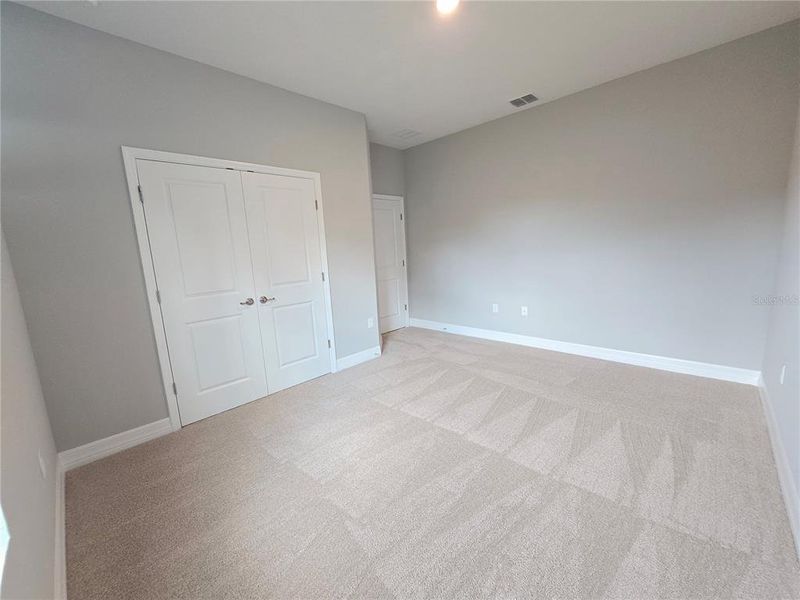 Spacious, unfurnished interior of a new home in , Homosassa (Image 64).