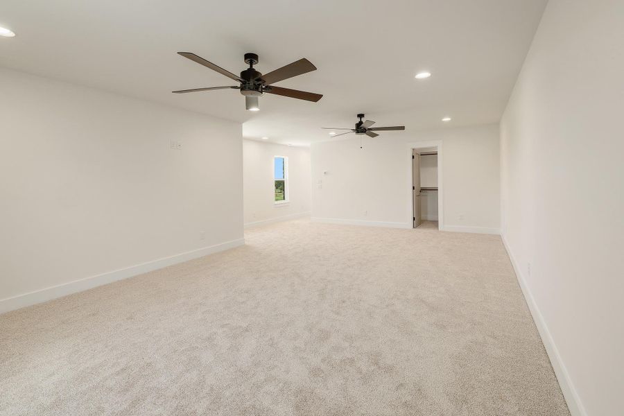 Spacious, unfurnished interior of a new home in , Liberty Hill (Image 23).