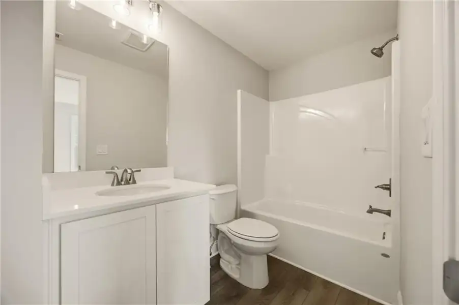 Furnished interior view inside a new home in Heritage Pointe at The Georgian, Villa Rica (Image 7). Furnished interior view inside a new home in Heritage Pointe at The Georgian, Villa Rica (Image 7).