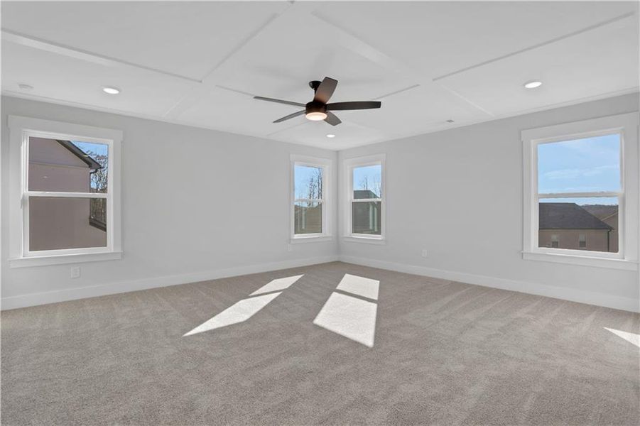 Spacious, unfurnished interior of a new home in Cambridge, Flowery Branch (Image 46).