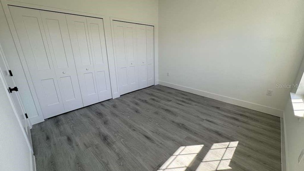 Spacious, unfurnished interior of a new home in , Ocala (Image 17).