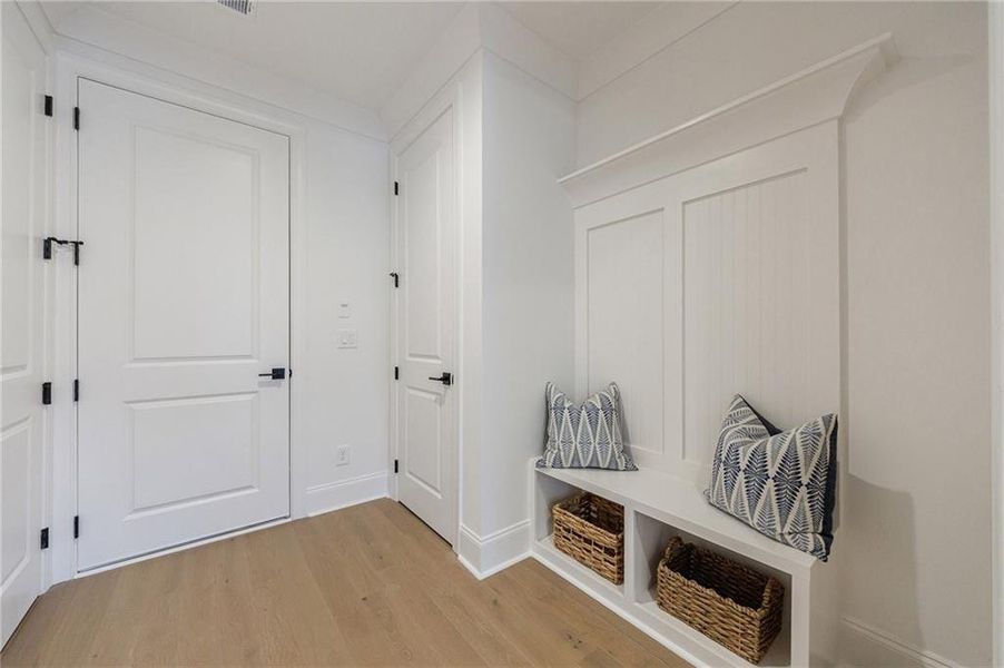 Spacious, unfurnished interior of a new home in , Alpharetta (Image 22).