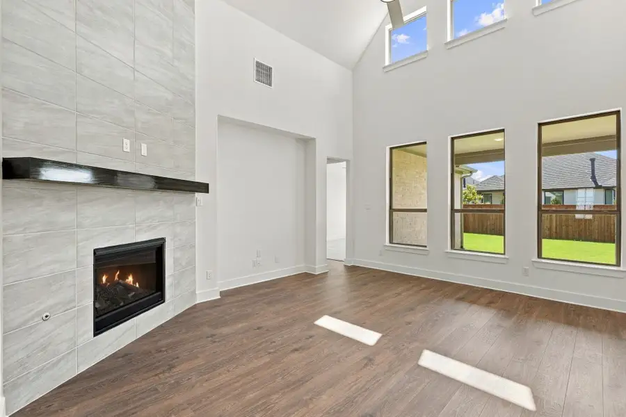4br New Home in McKinney, TX.  - Slide 13