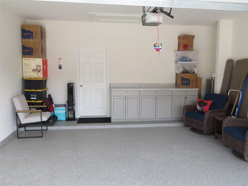 Furnished interior view inside a new home in Sagecrest Trails, Conroe (Image 39). Furnished interior view inside a new home in Sagecrest Trails, Conroe (Image 39).