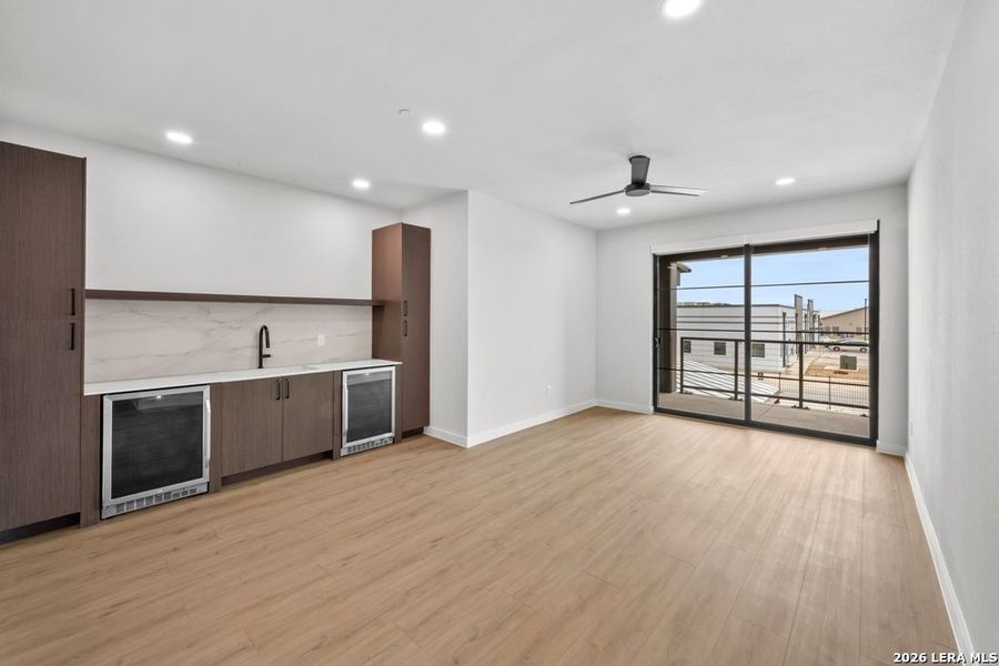 Spacious, unfurnished interior of a new home in , New Braunfels (Image 23).
