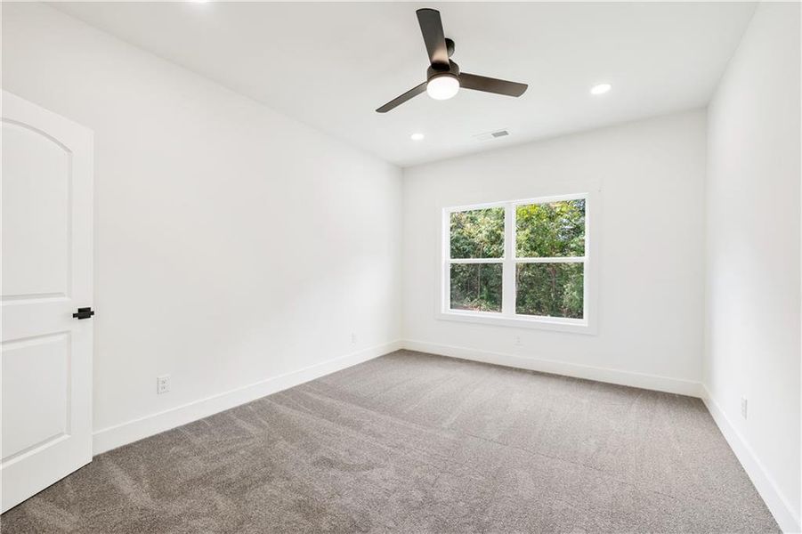 Spacious, unfurnished interior of a new home in , Lawrenceville (Image 44).