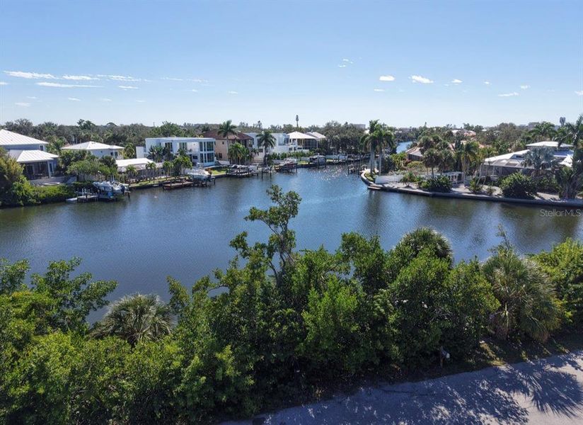 Image 11 of a home in .