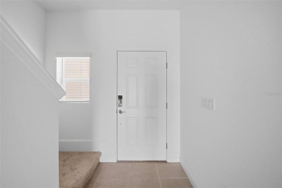 Spacious, unfurnished interior of a new home in , Wesley Chapel (Image 23).