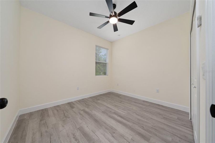Spacious, unfurnished interior of a new home in , Ocala (Image 8).