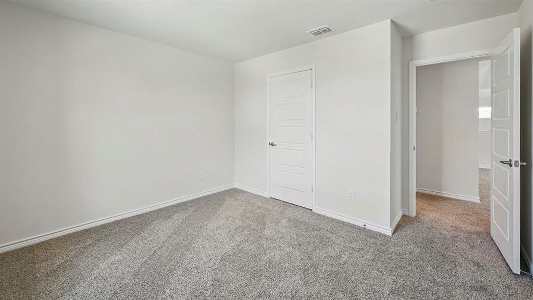 Spacious, unfurnished interior of a new home in Lilybrooke at Legacy Hills, Celina (Image 18). Spacious, unfurnished interior of a new home in Lilybrooke at Legacy Hills, Celina (Image 18).