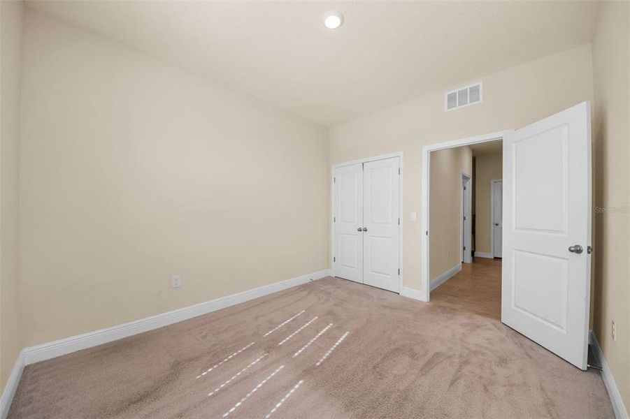 Spacious, unfurnished interior of a new home in Mangrove Manor, Apollo Beach (Image 20). Spacious, unfurnished interior of a new home in Mangrove Manor, Apollo Beach (Image 20).