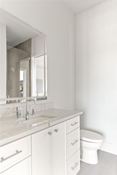 Furnished interior view inside a new home in , Dallas (Image 18). Furnished interior view inside a new home in , Dallas (Image 18).