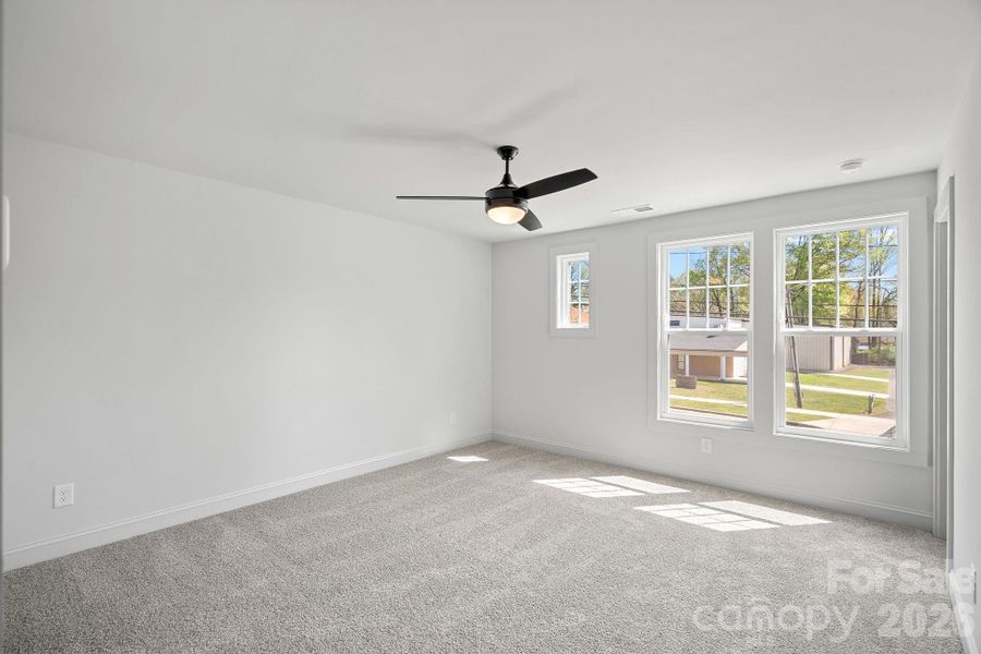 Spacious, unfurnished interior of a new home in , Charlotte (Image 19).