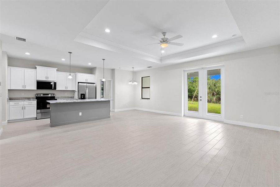 Spacious, unfurnished interior of a new home in , North Port (Image 14).