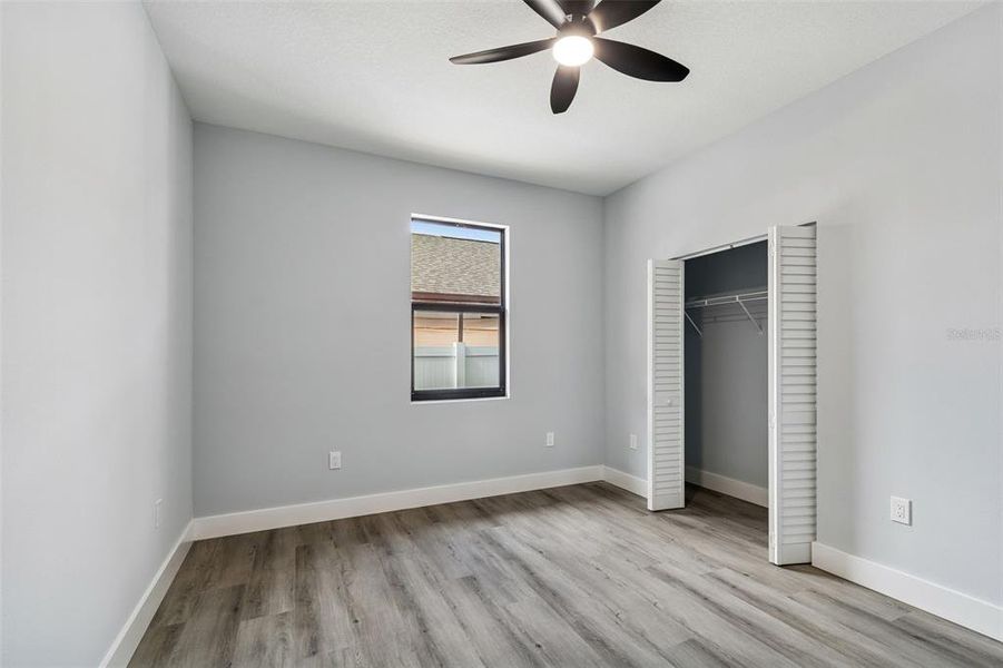 Spacious, unfurnished interior of a new home in , Pinellas Park (Image 34).